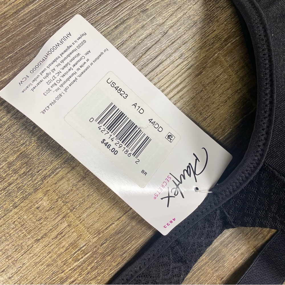 Playtex Black Full Coverage Bra with Molded Cups - Picture 5 of 11